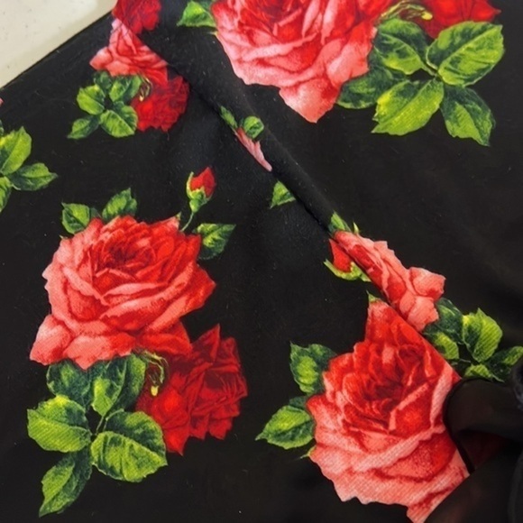 NOBLE DRESS - Picture 17 of 17